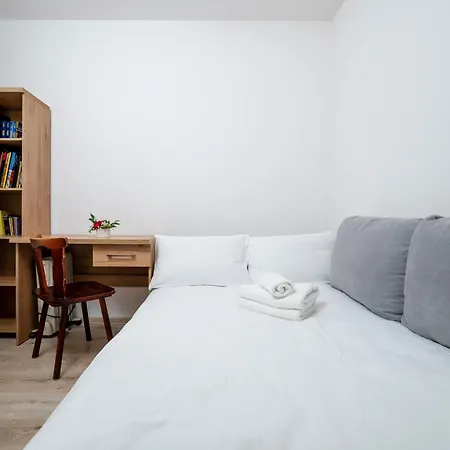 Apartment Centre Pleasant *